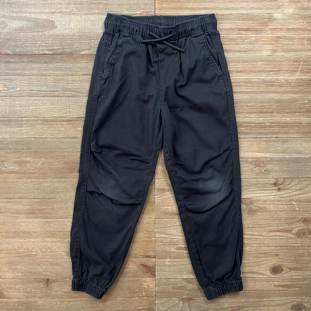 H&M Tee Shirt & Joggers Outfit
